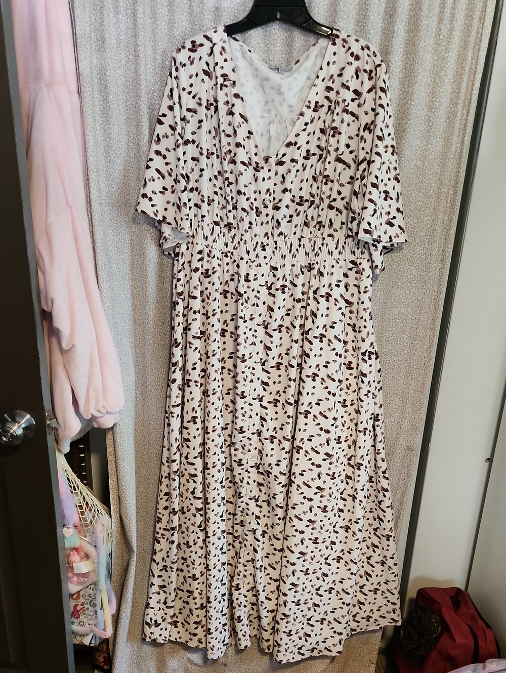 Women’s Cream Animal Print V-Neck Maxi Dress FINAL PRICE